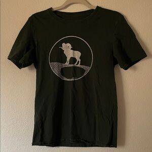 Deep Green Graphic T